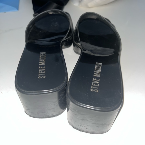 Steve Madden Black Harlin Shoes - Picture 5 of 5